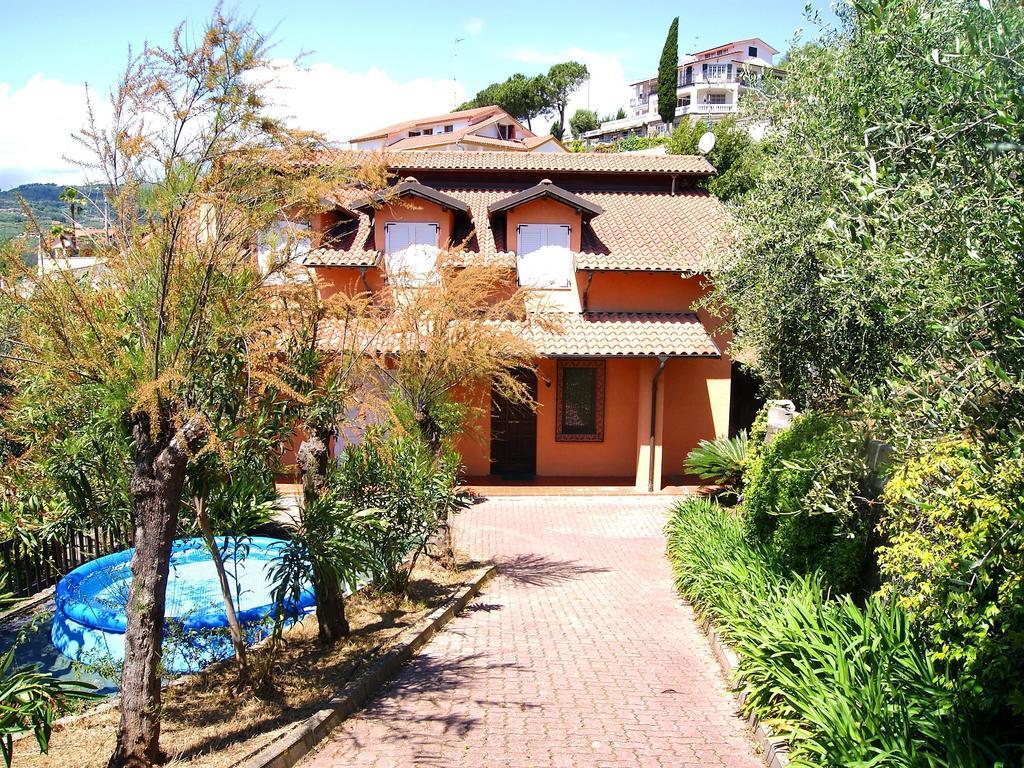 Villa Imperia Room photo